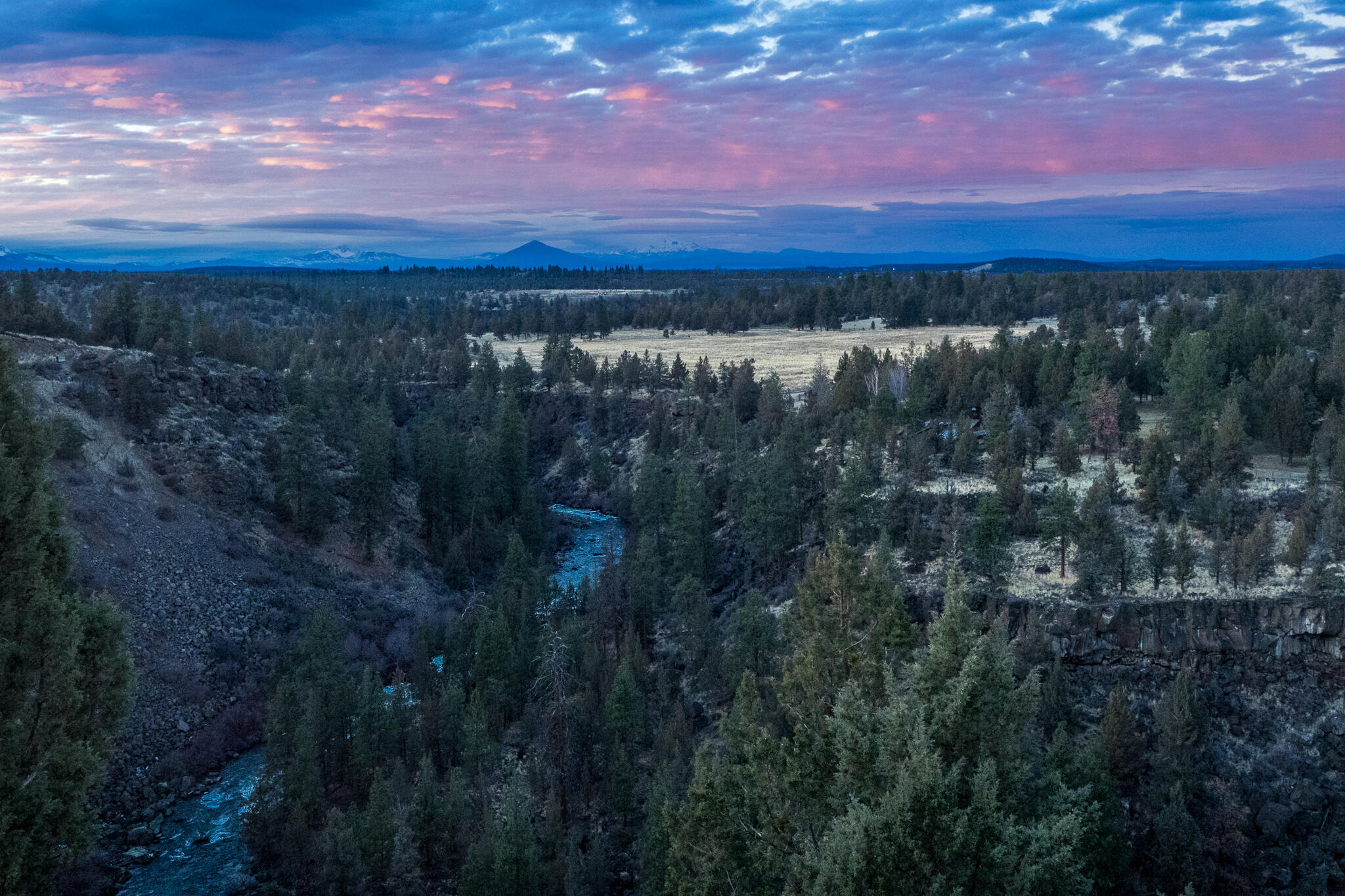 1122 NW Foxwood Place