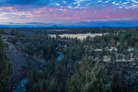 1122 NW Foxwood Place Bend OR 97703