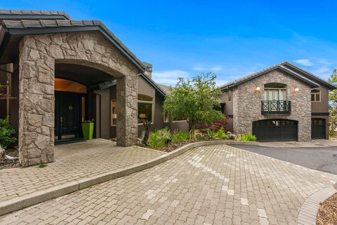 1122 NW Foxwood Place Bend OR 97703