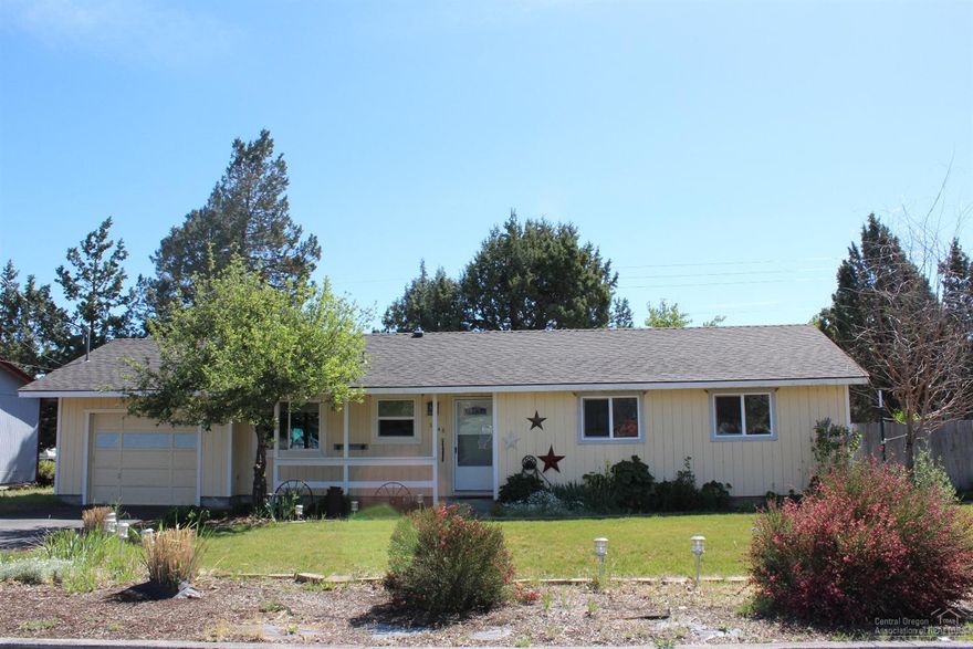 Super cute and clean 3 bedroom, 1 bath 1064sf on a large lot. Gas stove in living room and wall ac. Just down the road from Sage elementary school and in the Ridgeview high school zone. Easy access to HWY 97. Recent upgrades include a roof and new vinyl windows. Lots of space for RV parking and storage. This one wont last long, come and make it yours!