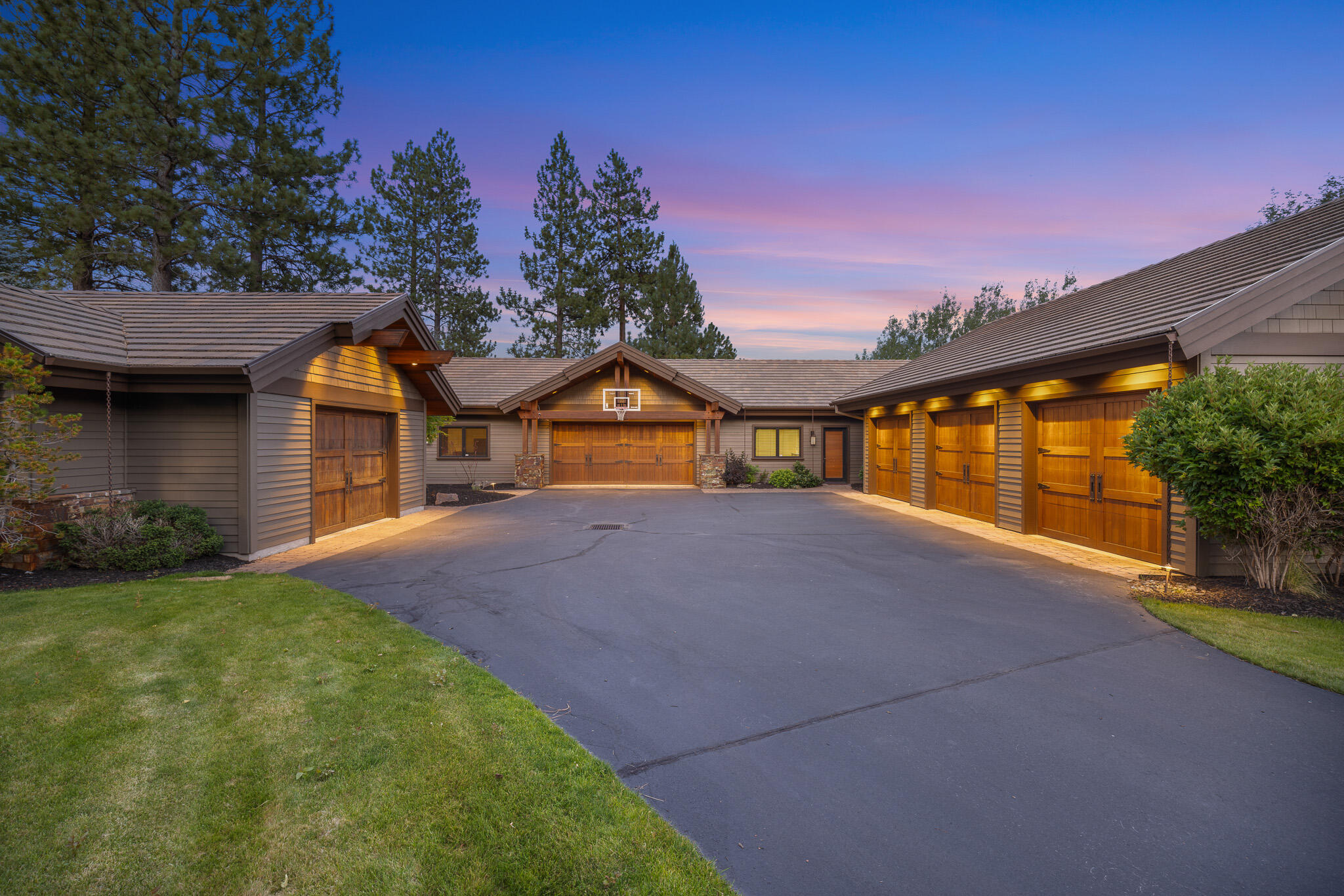 The Highlands at Broken Top - Residential