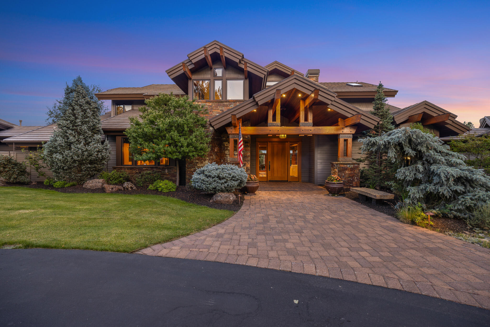18883 Sutherland Court