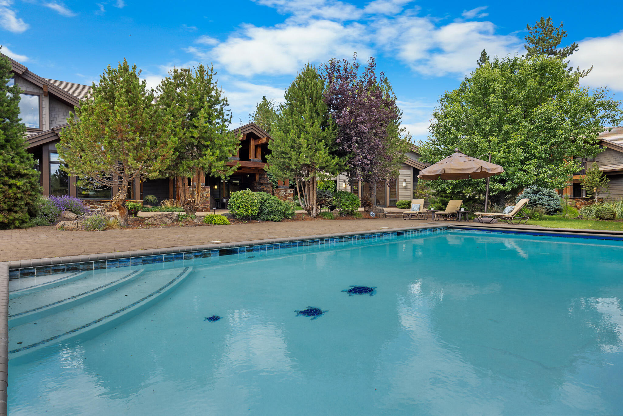 The Highlands at Broken Top - Residential