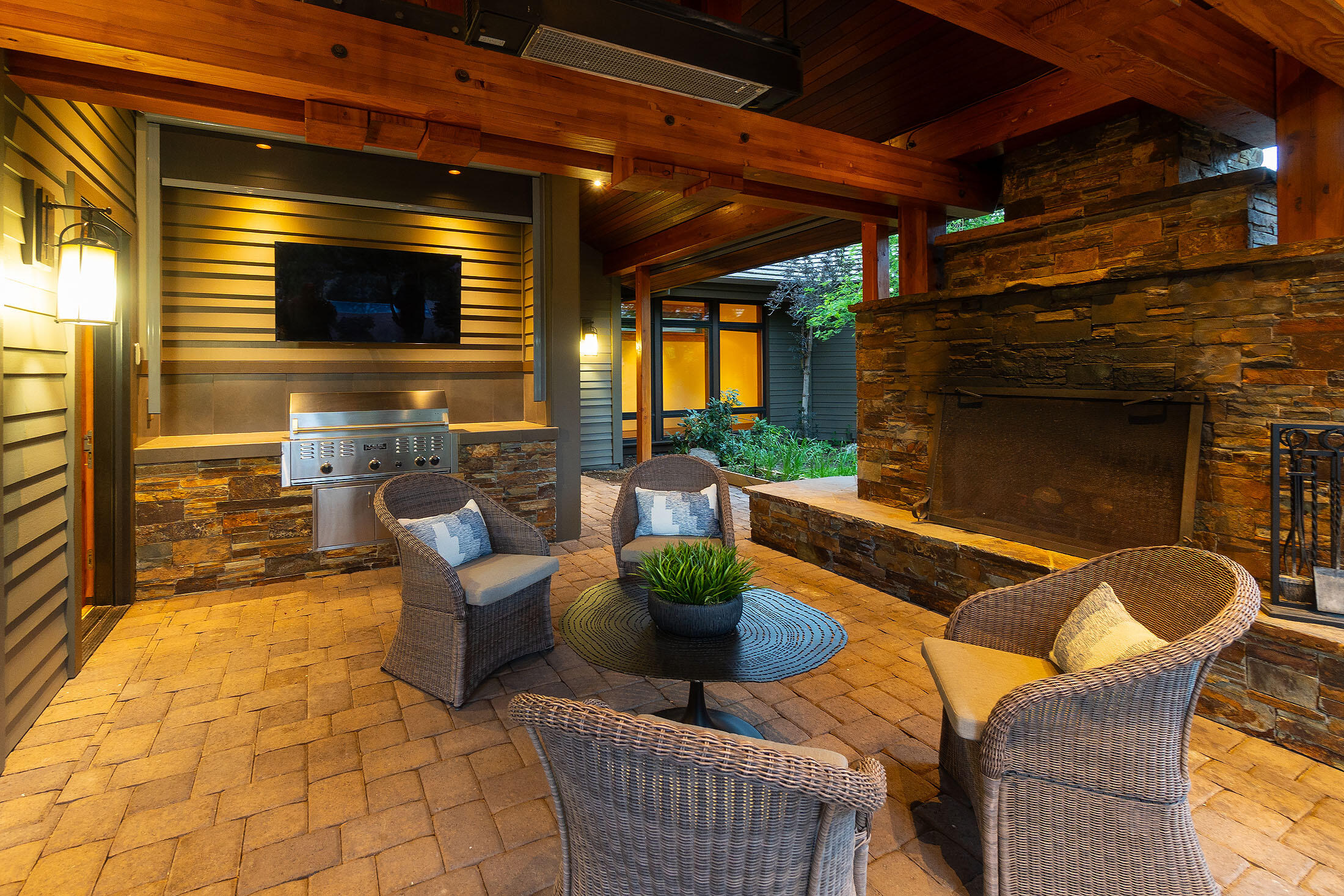 The Highlands at Broken Top - Residential