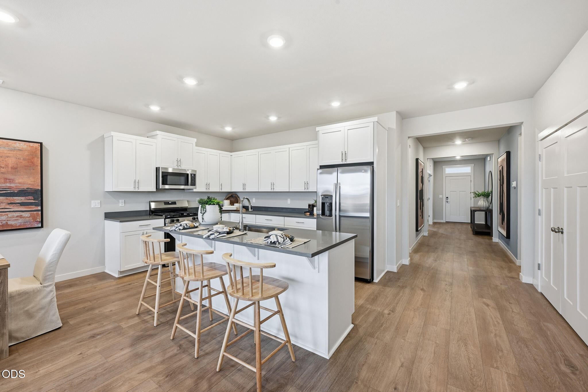 2493 NW 23rd Loop South