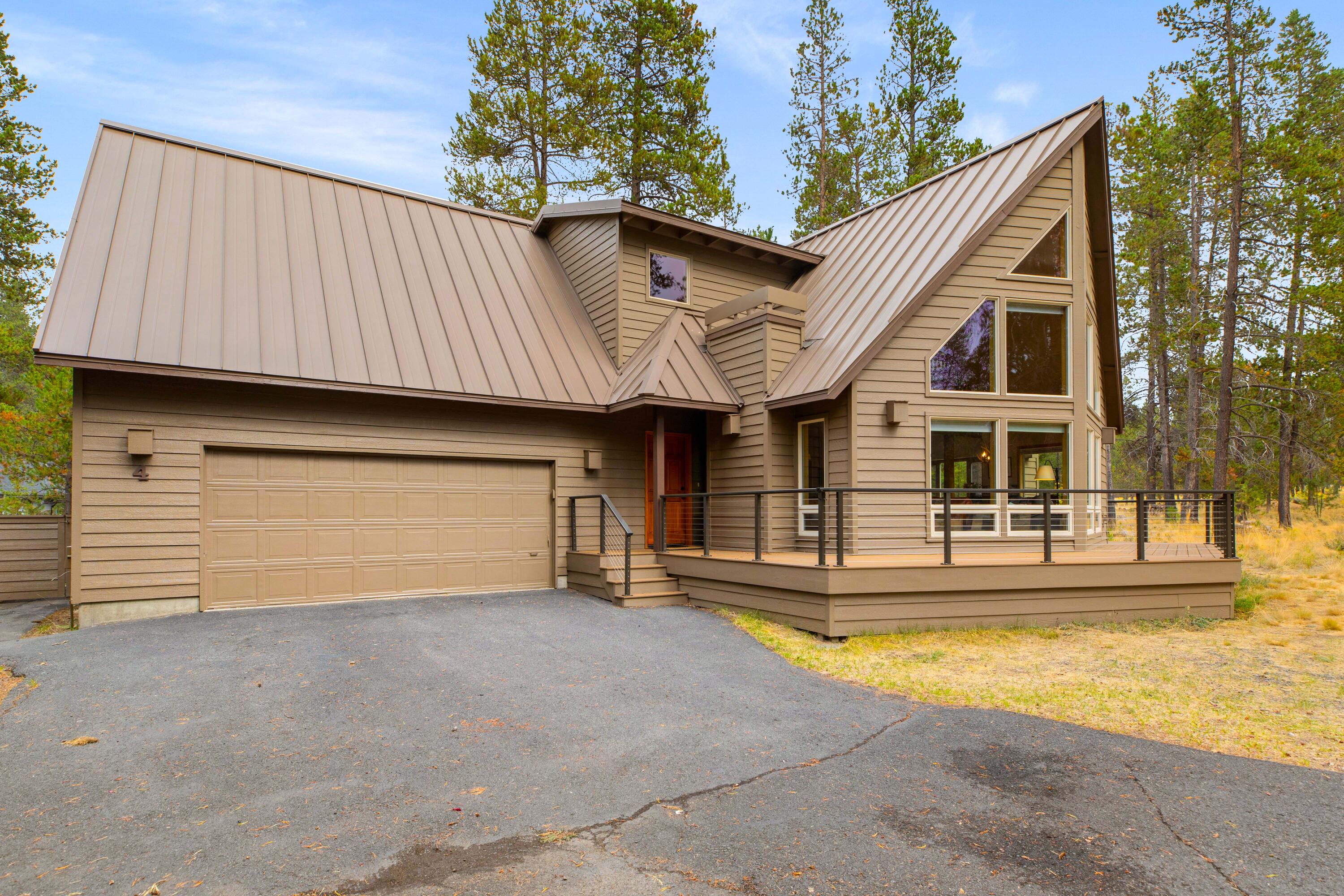 Fairway Crest Village - Residential
