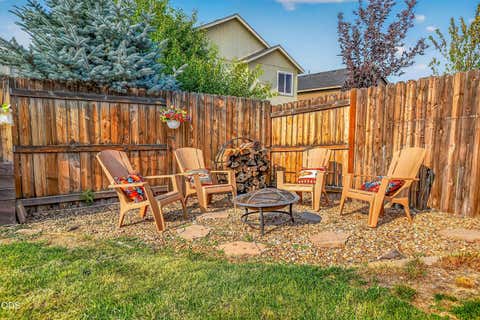 Tiny photo for 3595 SW Pumice Place, Redmond, OR 97756 (MLS # 220226742)
