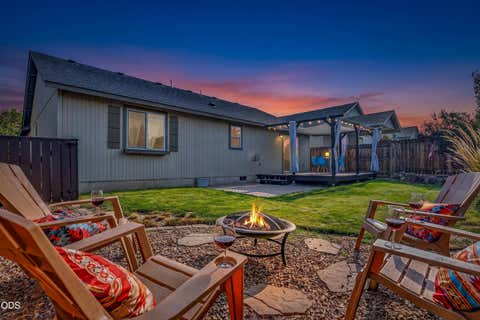 Photo of 3595 SW Pumice Place, Redmond, OR 97756 (MLS # 220226742)