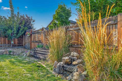 Tiny photo for 3595 SW Pumice Place, Redmond, OR 97756 (MLS # 220226742)
