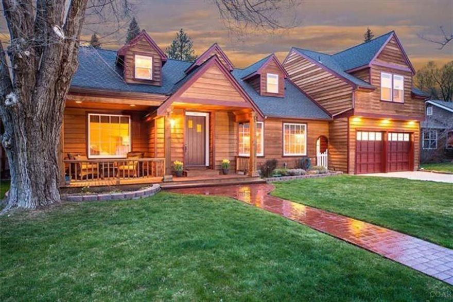 Classic home in the heart of downtown Bend's-Drake Park Historic District. Just a block from the Deschutes River, major remodel in 2006, wonderful floor plan, cedar siding, hardwood floors & arched doorways. Charming center island kitchen, lovely master suite w/gas fireplace. Finished basement has separate entrance, bedroom, full bath & is a great guest suite. Also includes a large family/media room, craft area & shop. Nicely landscaped 9000 sq. ft. lot in the magnet zone for Amity Creek & Highland schools.