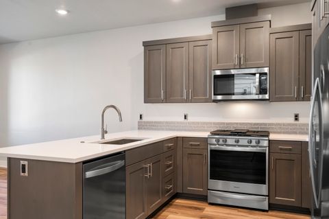 Tiny photo for 3015 NE Red Jasper Place, Bend, OR 97701 (MLS # 220213856)