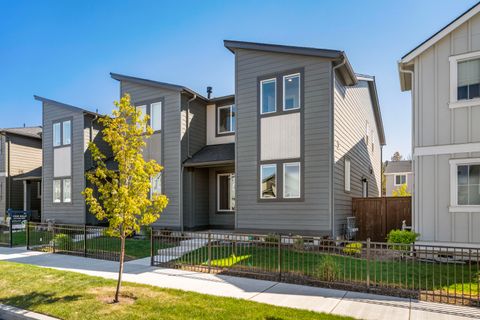 Tiny photo for 3015 NE Red Jasper Place, Bend, OR 97701 (MLS # 220213856)