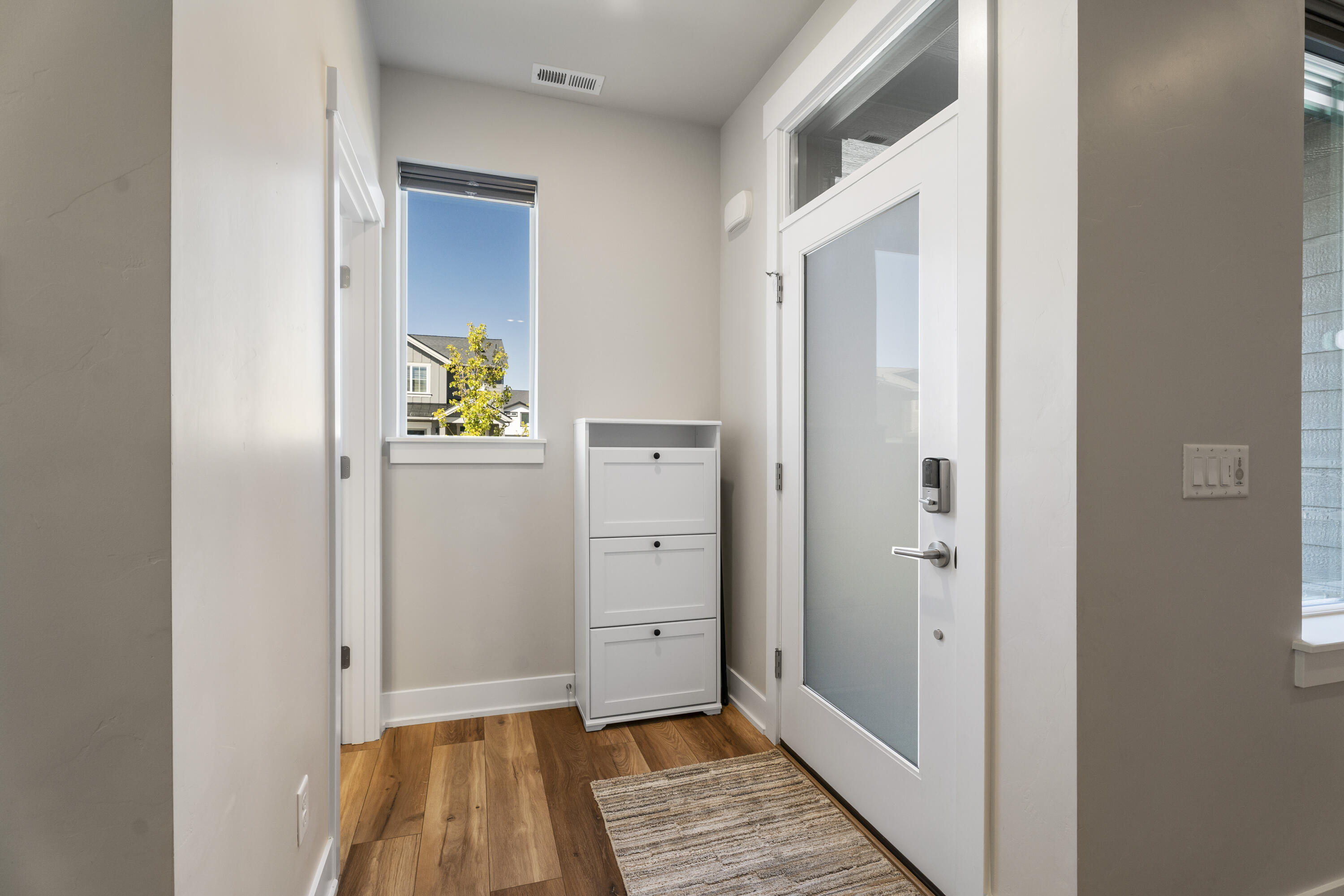 3015 NE Red Jasper Place