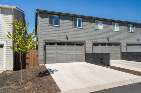 Tiny photo for 3015 NE Red Jasper Place, Bend, OR 97701 (MLS # 220213856)