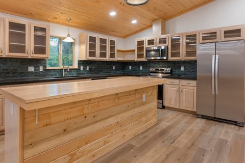 Tiny photo for 45721 U.S. 101, Langlois, OR 97450 (MLS # 220217330)