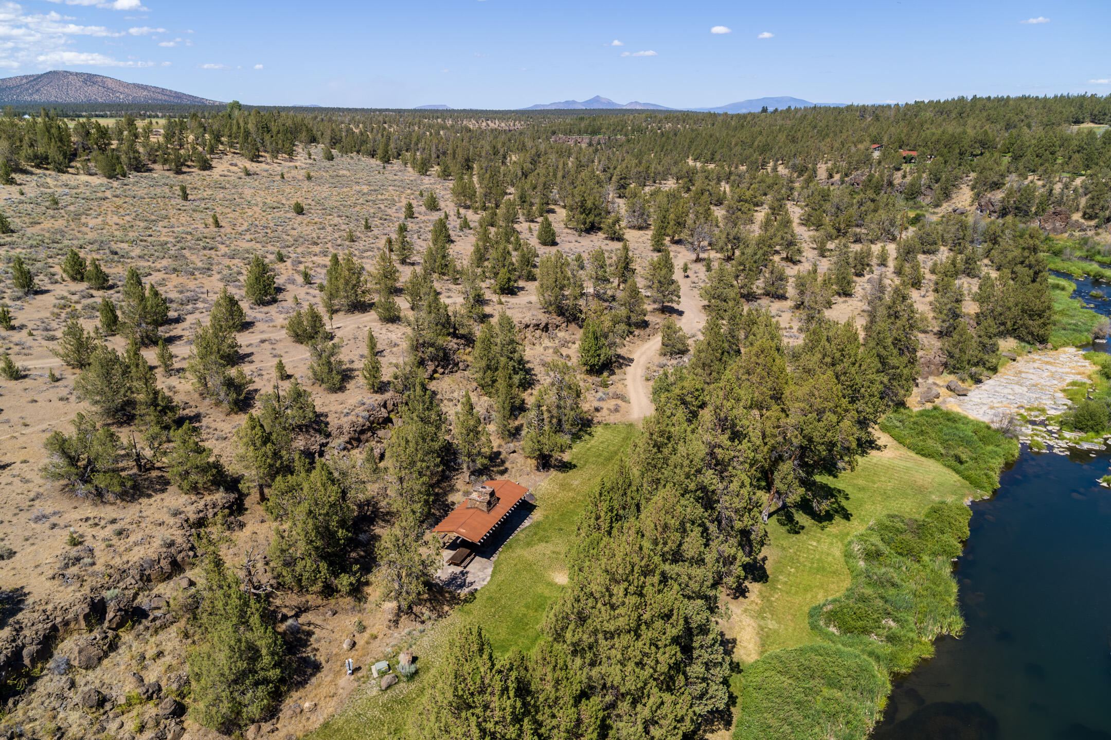 Deschutes River Ranc - Residential