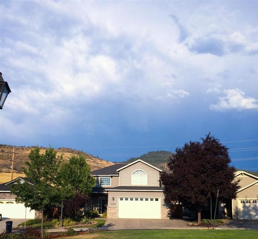 Priced to Sell!!! 4 large bedroom / 2.5 bath, home was built in 2002. This property is located in on a cul-de-sac, in a desirable East Medford neighborhood. Some of the features this 2,619 sq. ft. home are,central vac, Oak hardwood & tile floors, granite countertops, stainless steel appliances, crown molding, gas fireplace in living room, 9' ceilings, jetted tub in master bath. central vacuum. Dual heating & cooling system, Vaulted ceiling in master bedroom with large walk-in closet & built-in dresser with laundry chute. Huge laundry room with lots of cabinets and storage area, attached oversized two car garage w/opener, landscaped, & fenced yard.