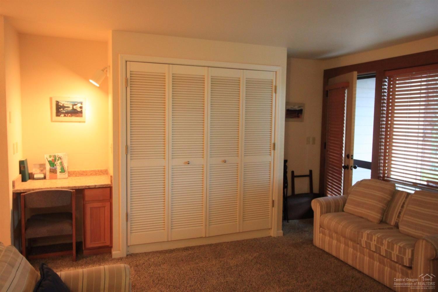 Inn Of The 7th - Residential