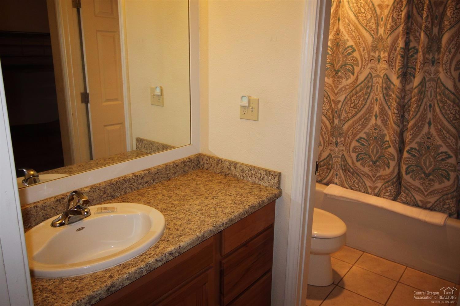 Inn Of The 7th - Residential