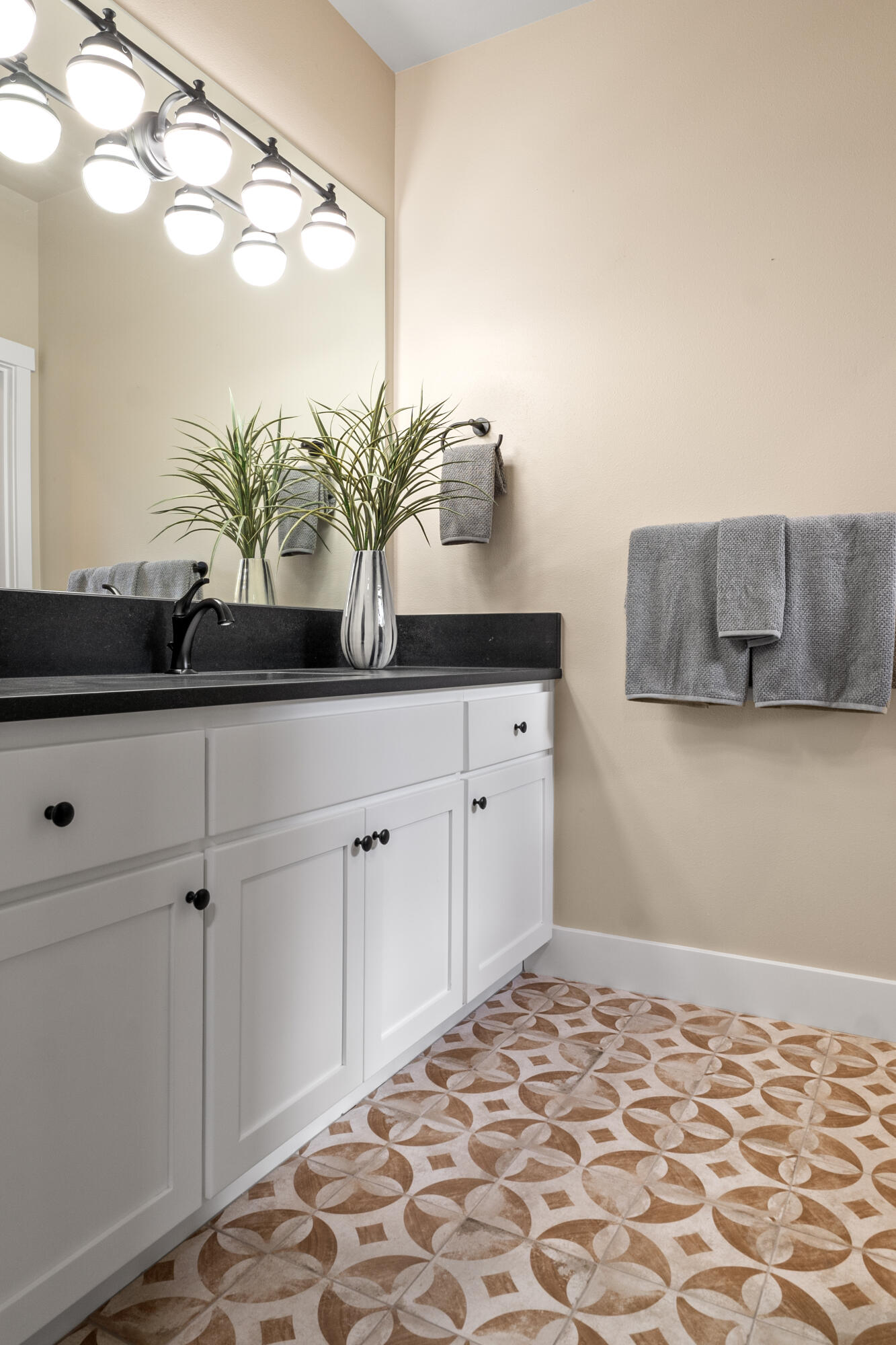 Eagle Crest - Residential