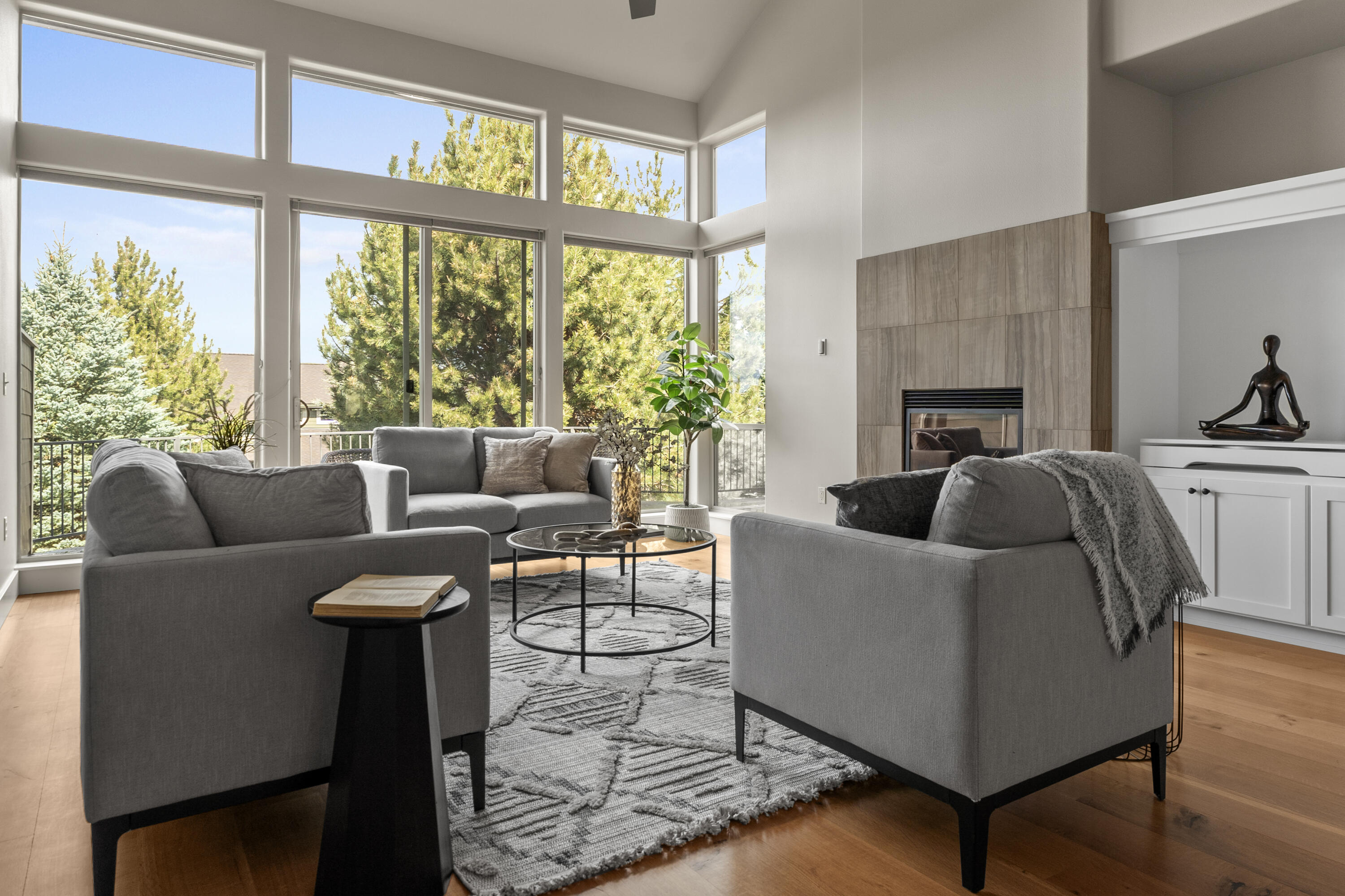 Eagle Crest - Residential