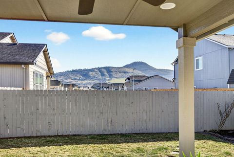 Tiny photo for 3232 McCloud Street, Medford, OR 97504 (MLS # 220214875)