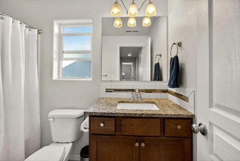 Tiny photo for 3232 McCloud Street, Medford, OR 97504 (MLS # 220214875)