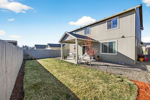 Tiny photo for 3232 McCloud Street, Medford, OR 97504 (MLS # 220214875)