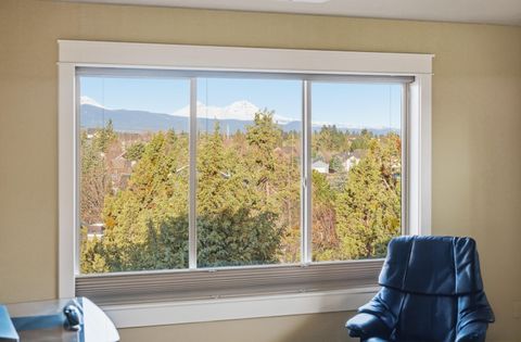 Tiny photo for 20677 Comet Court, Bend, OR 97701 (MLS # 220216911)