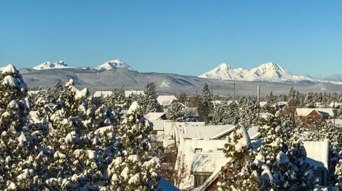 Tiny photo for 20677 Comet Court, Bend, OR 97701 (MLS # 220216911)