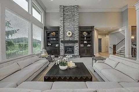 Tiny photo for 65867 Sage Canyon Court #F, Bend, OR 97701 (MLS # 220215414)