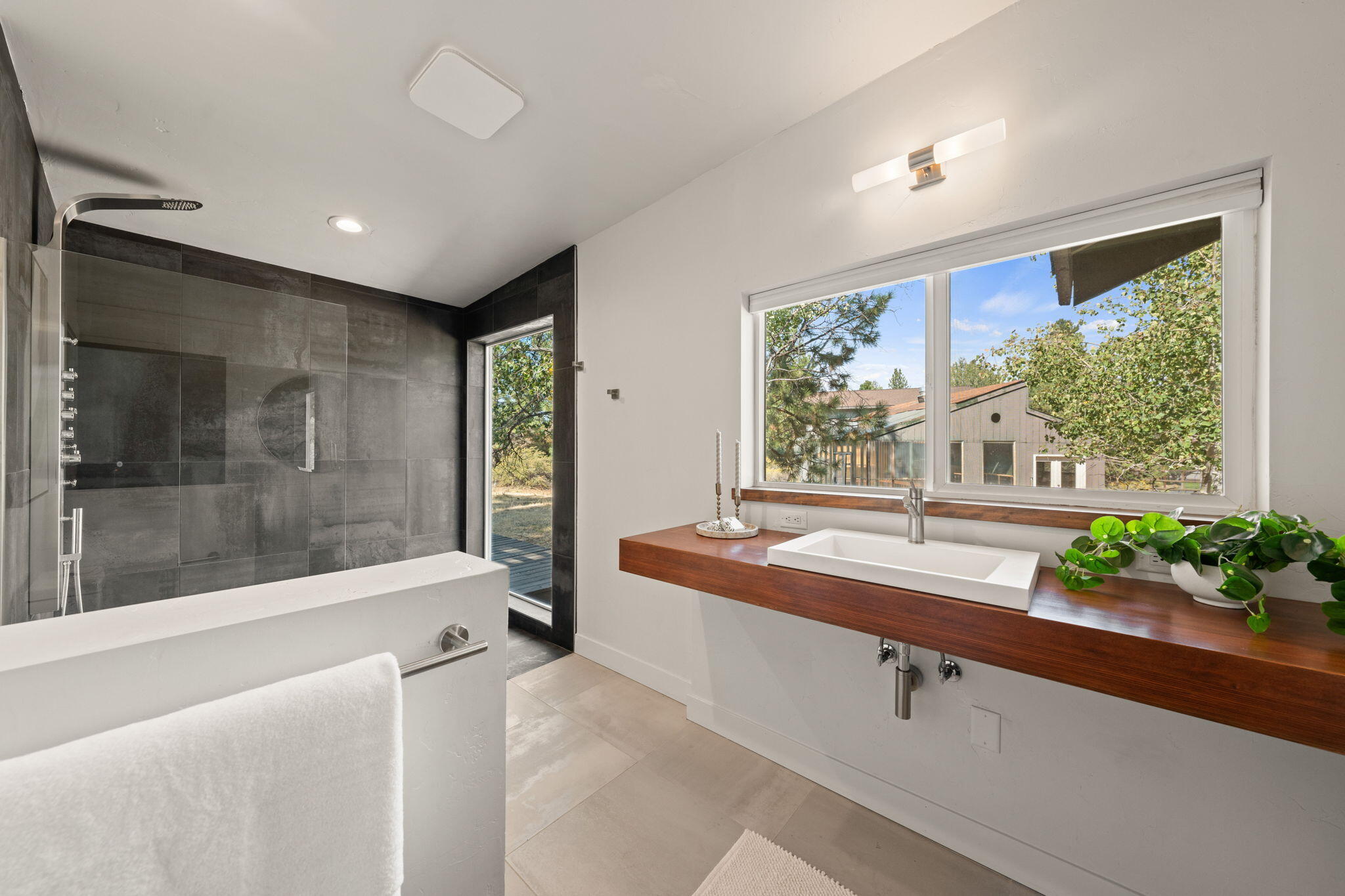 Woodside Ranch - Residential