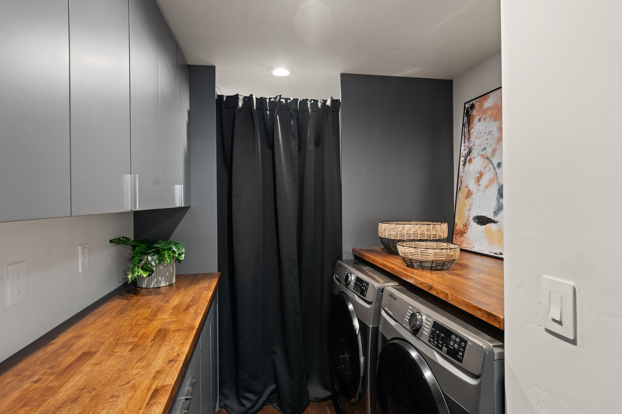 Woodside Ranch - Residential