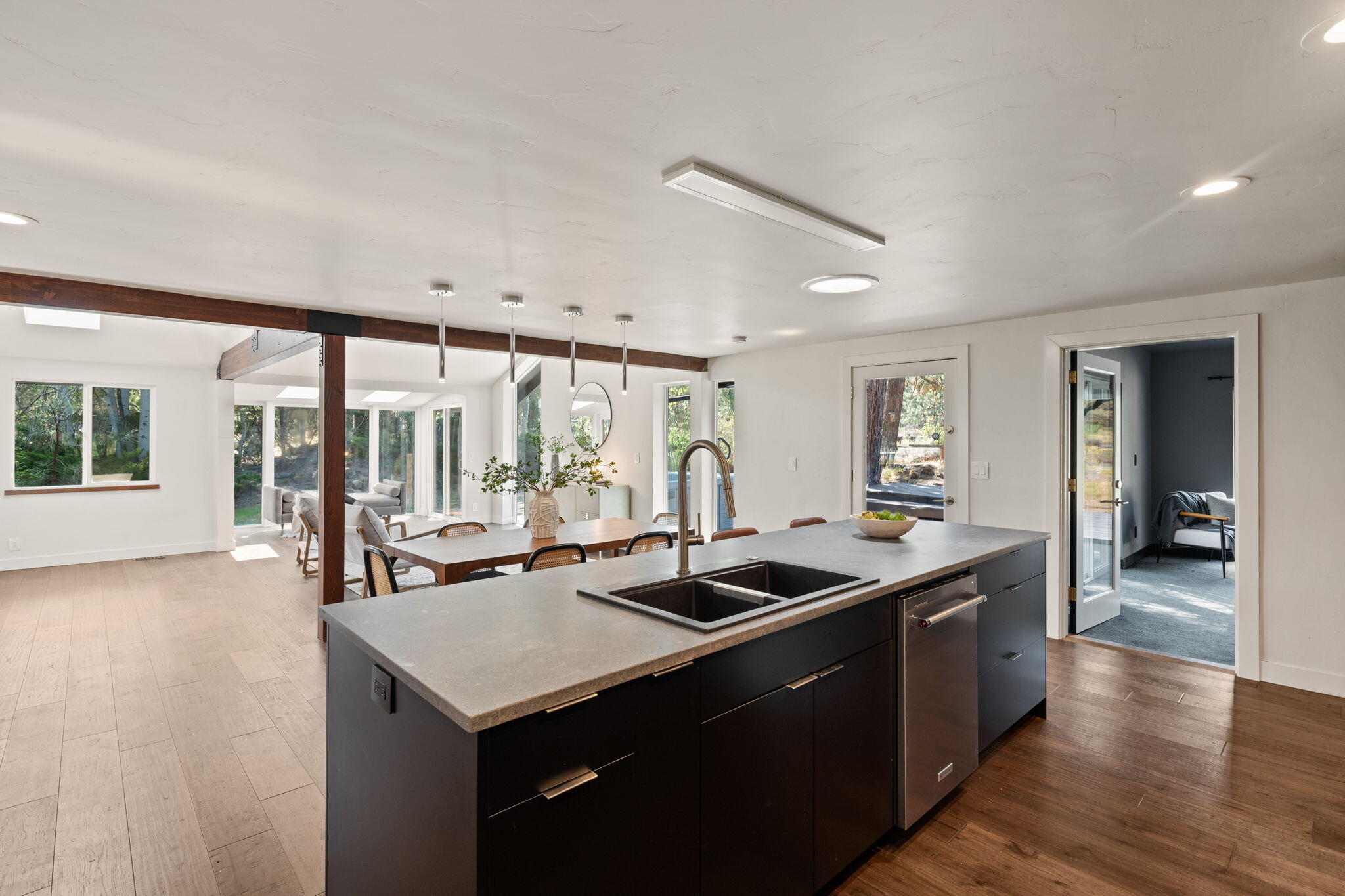 Woodside Ranch - Residential