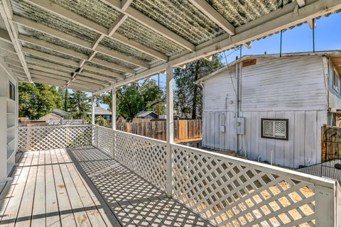 Tiny photo for 517 Newtown Street, Medford, OR 97501 (MLS # 220212515)