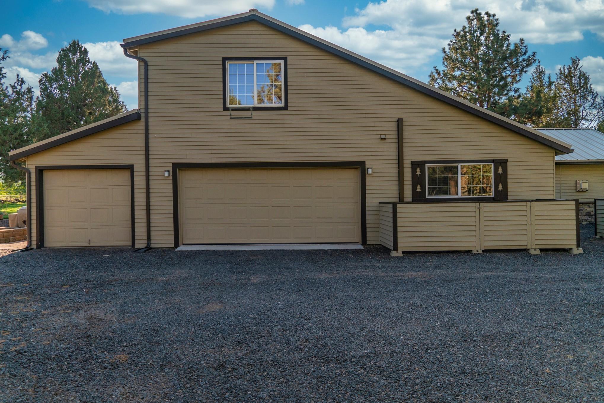 Horseshoe Acres - Residential