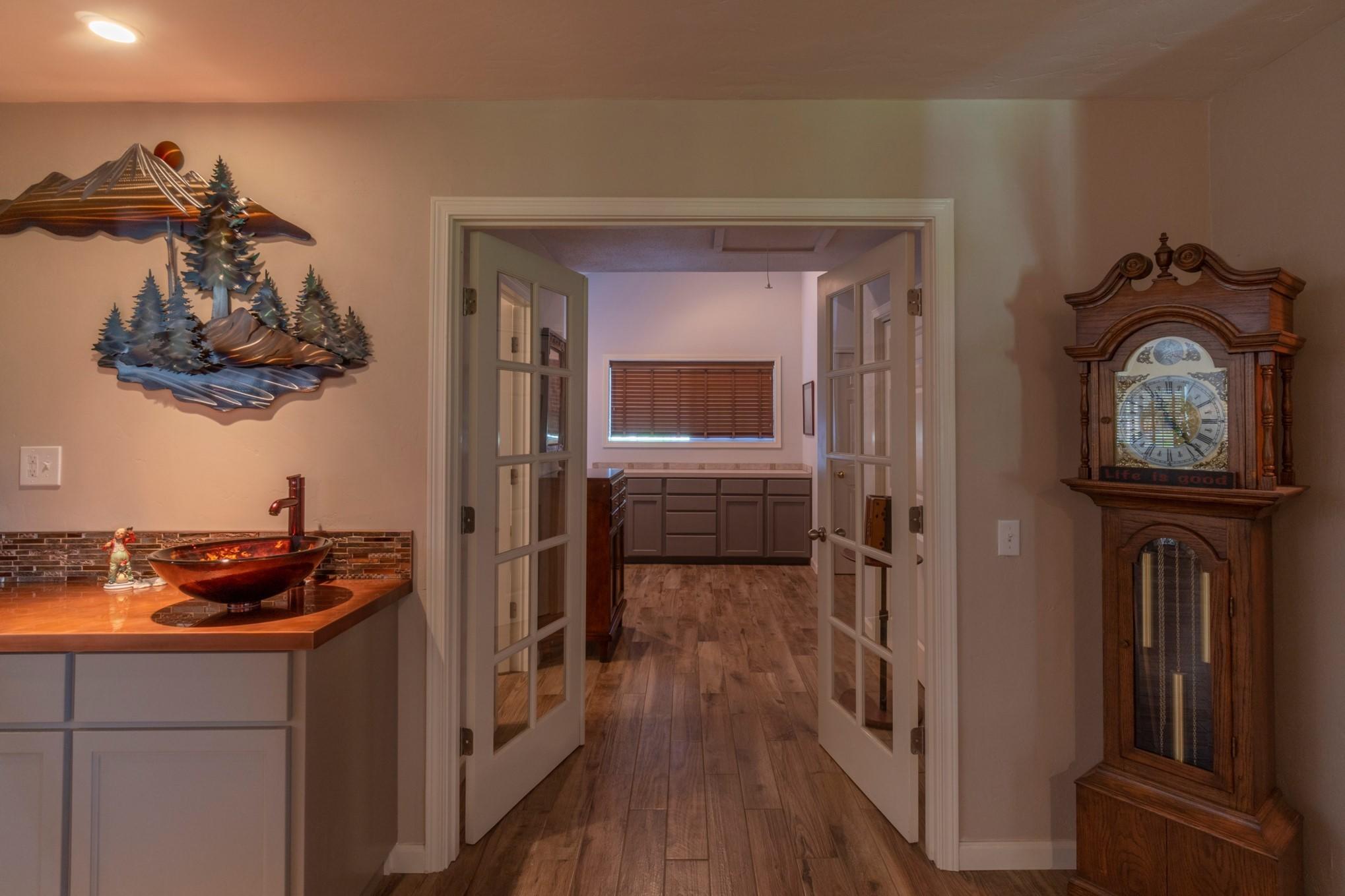 Horseshoe Acres - Residential