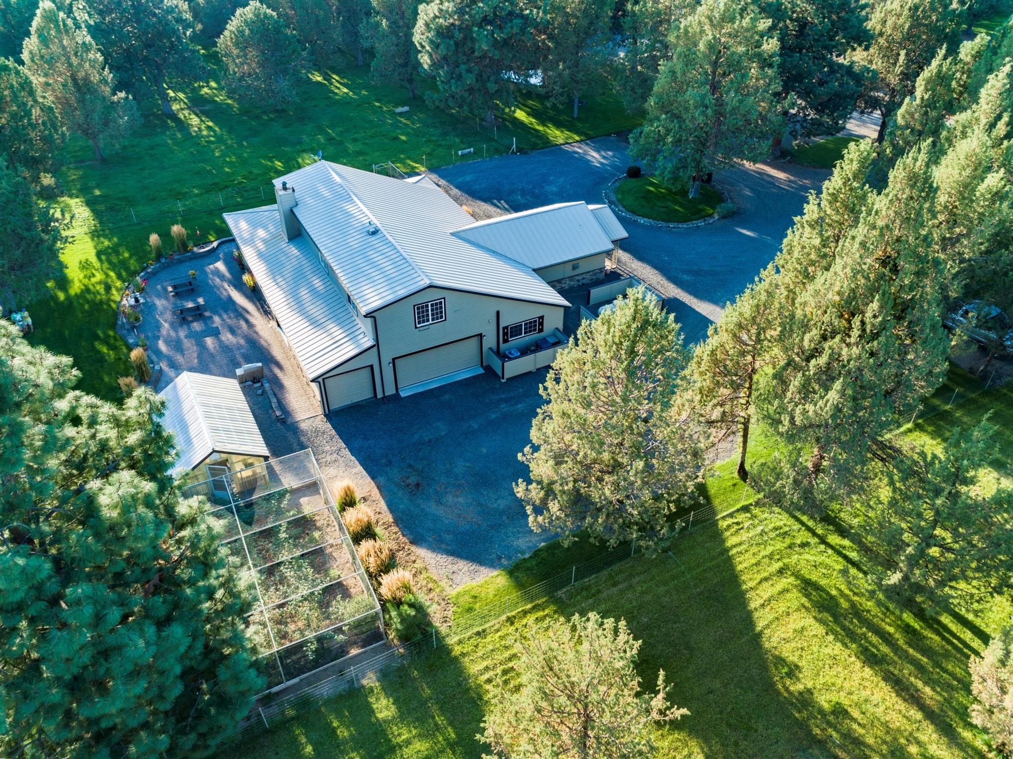 Horseshoe Acres - Residential