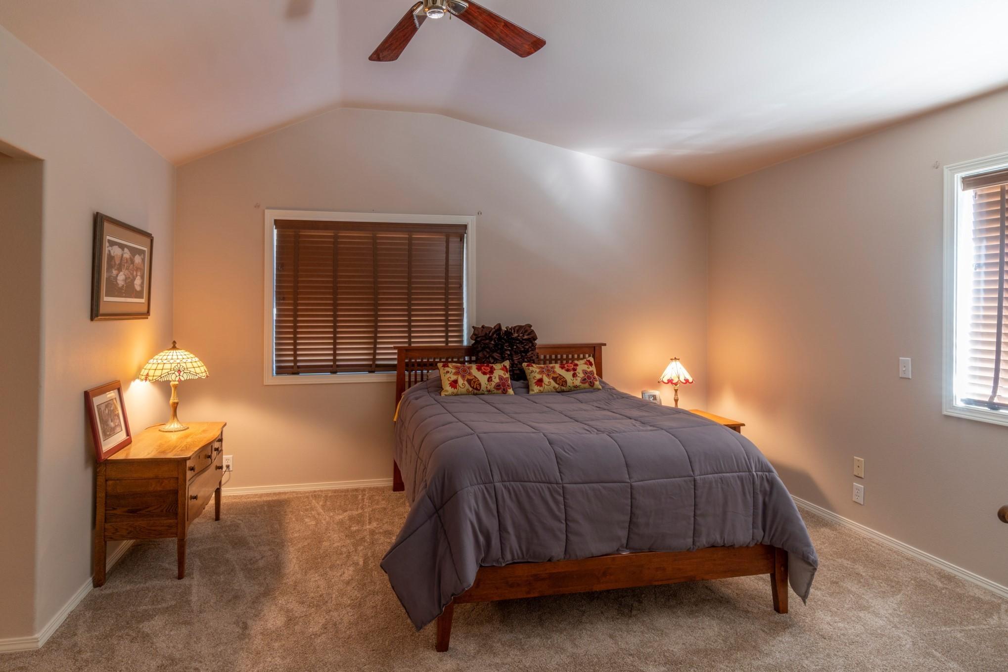 Horseshoe Acres - Residential