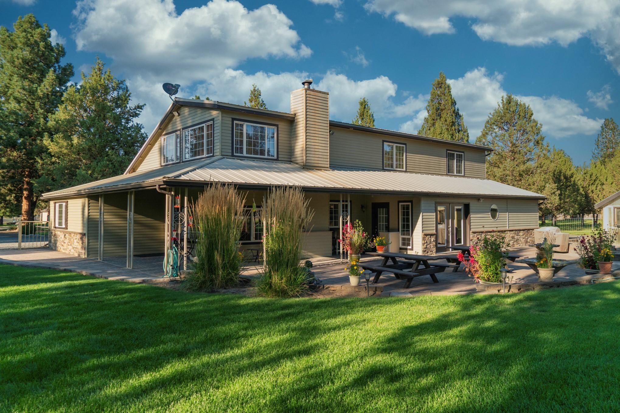 Horseshoe Acres - Residential