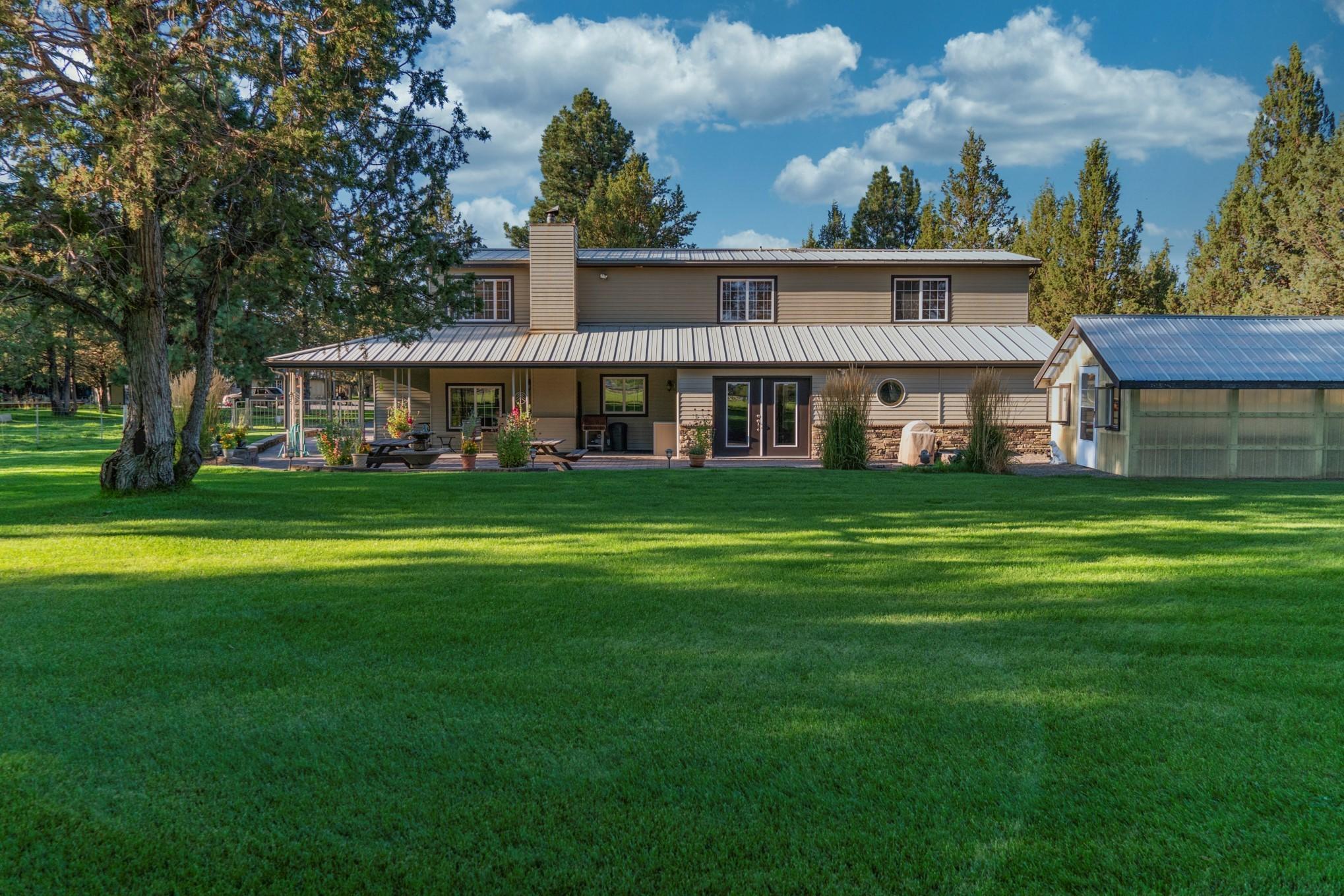 Horseshoe Acres - Residential