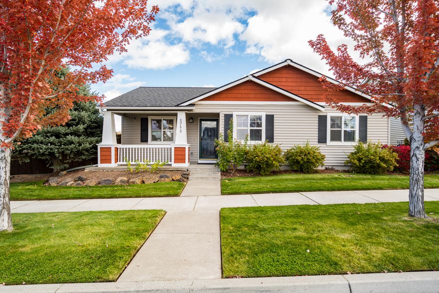 Craftsman Style, single level 3 bedroom, 2 bath home in Empire Crossing. This cozy 1200 sf home feels spacious with an open floorpan, natural light and vaulted ceilings. Large great room with gas fireplace. Fully fenced, landscaped backyard with raised garden bed. Oversized 2-car garage. Convenient access to shopping, restaurants, parkway, parks and schools.