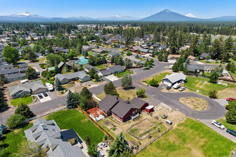 Rolling Horse Meadow - Residential
