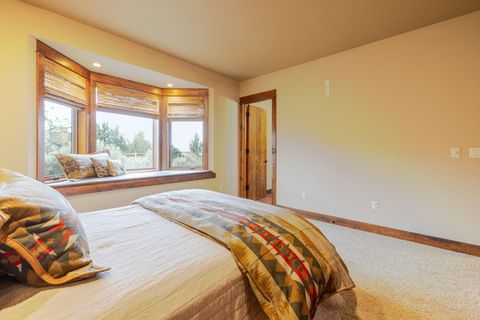 Tiny photo for 16497 SW Ranchview Road, Powell Butte, OR 97753 (MLS # 220222150)