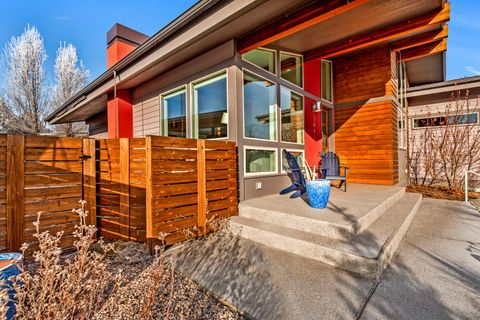 Tiny photo for 2091 NW Lemhi Pass Drive, Bend, OR 97703 (MLS # 220214305)