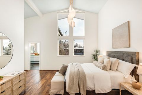 Tiny photo for 2091 NW Lemhi Pass Drive, Bend, OR 97703 (MLS # 220214305)