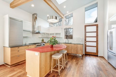 Tiny photo for 2091 NW Lemhi Pass Drive, Bend, OR 97703 (MLS # 220214305)