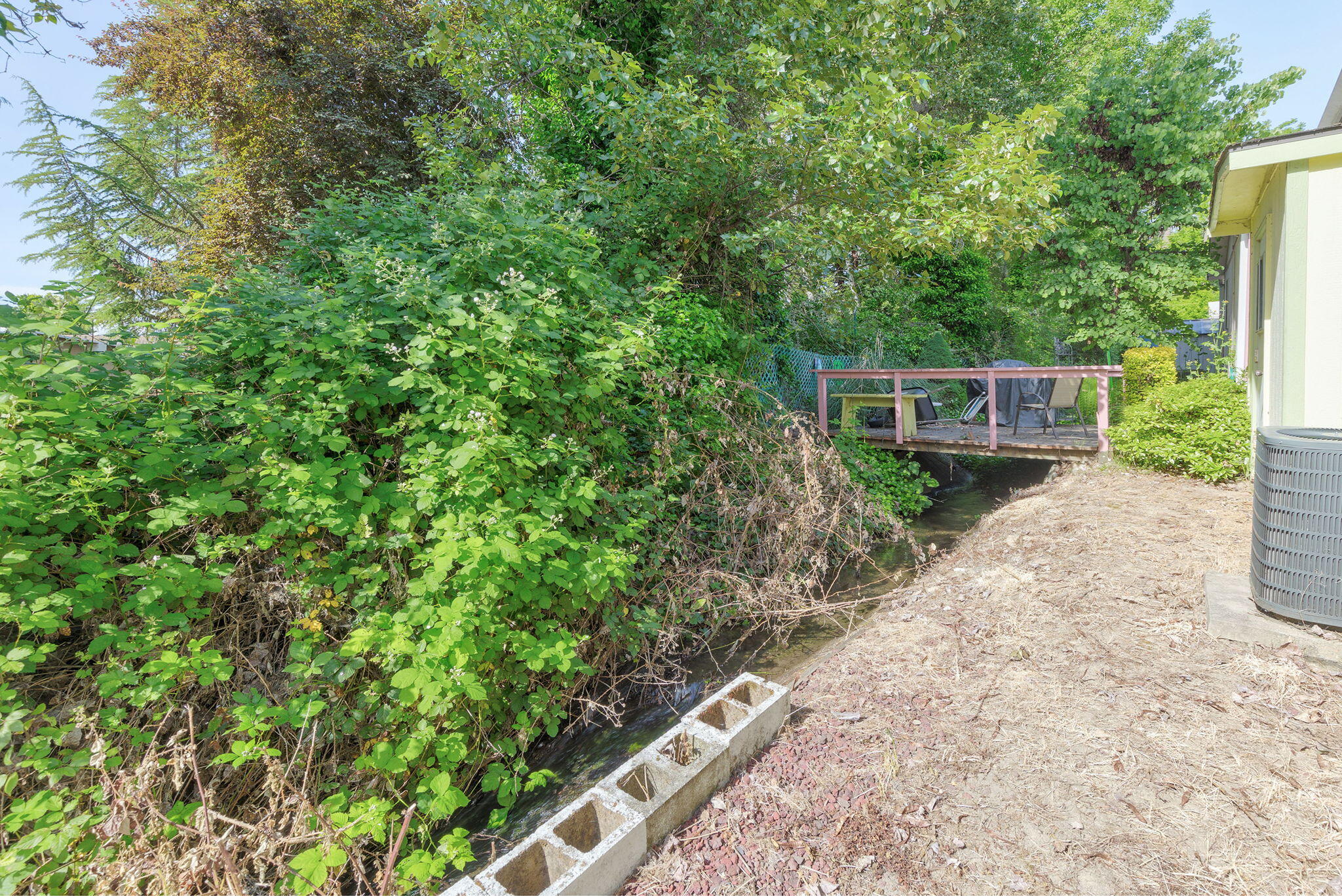 Country View Mobile Home Park - Residential