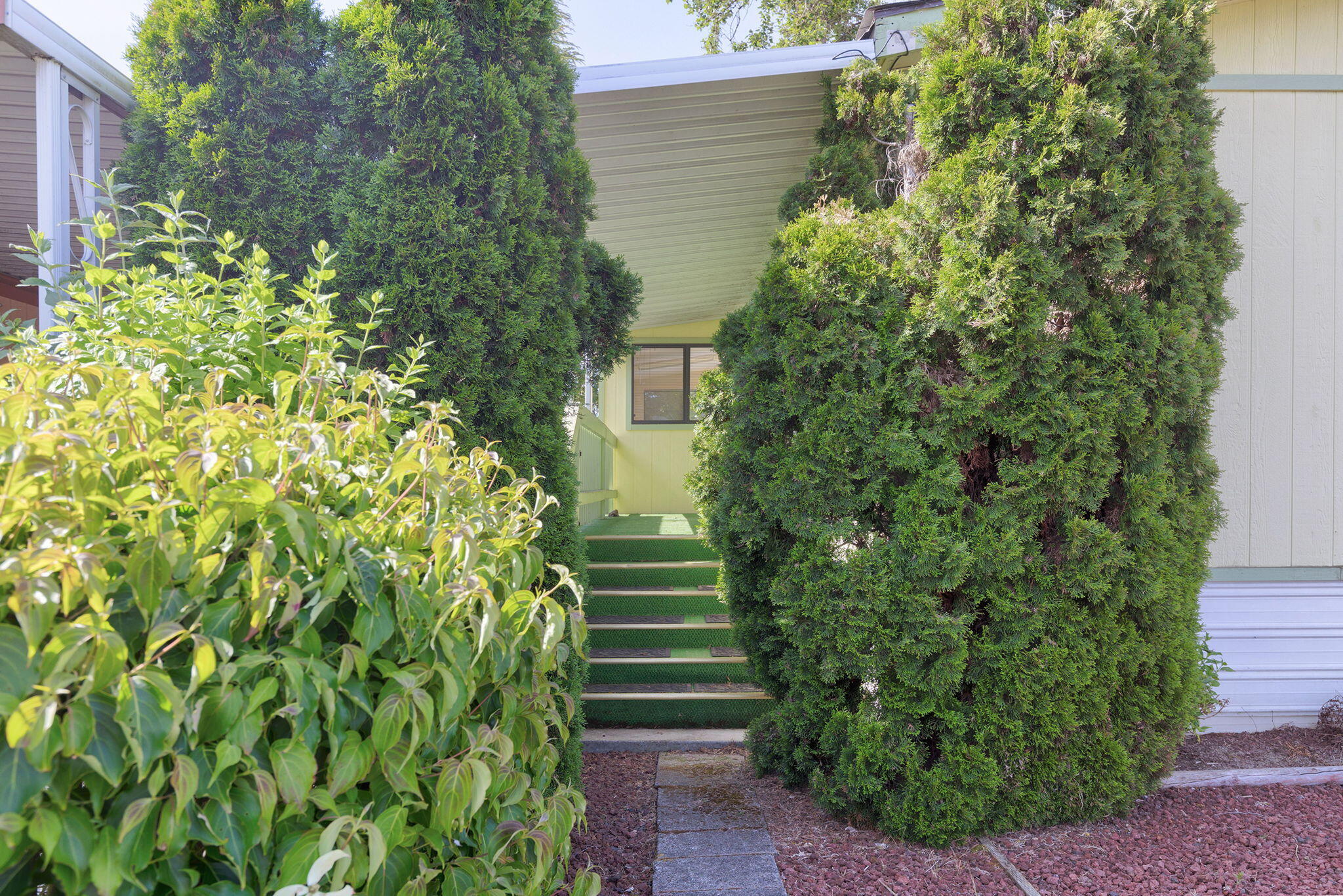 Country View Mobile Home Park - Residential