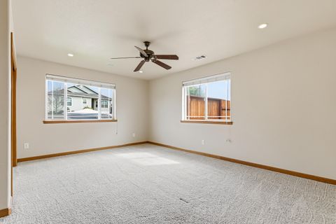 Tiny photo for 602 Barton Road, Eagle Point, OR 97524 (MLS # 220219412)